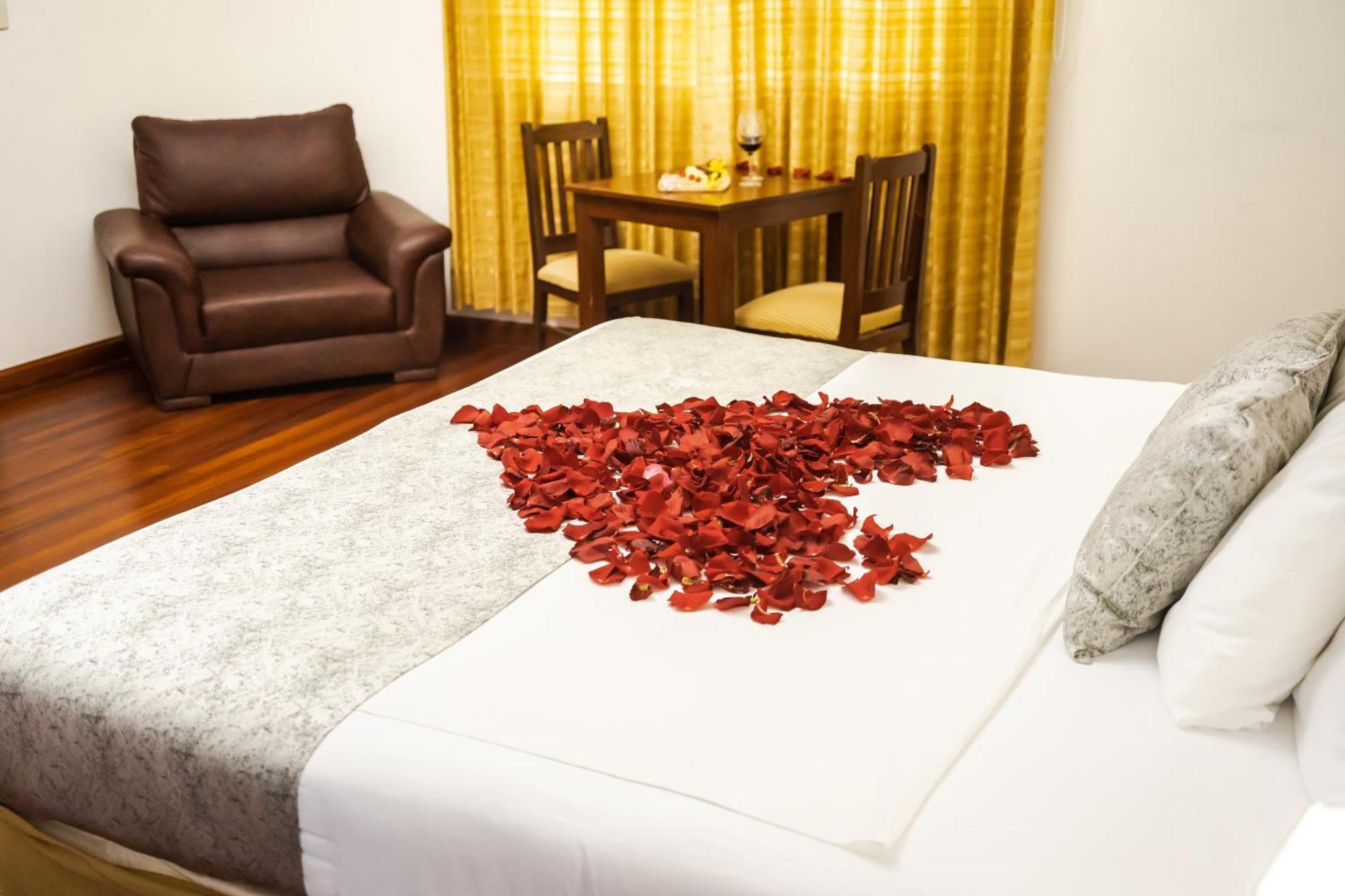 By Cassana Hotel